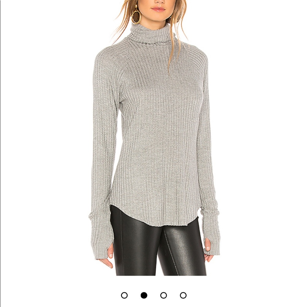 Chaser Thermal Raglan Turtleneck in Heather Grey
